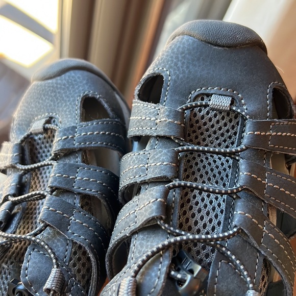 Eddie Bauer Chris Sandals - Picture 8 of 8